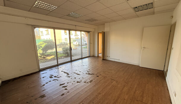 Local commercial  à vendre Fréjus 83600