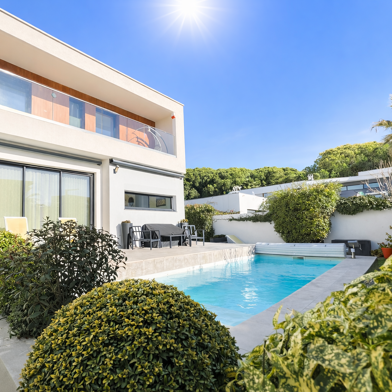 Maison 6 pièces 1380000 €