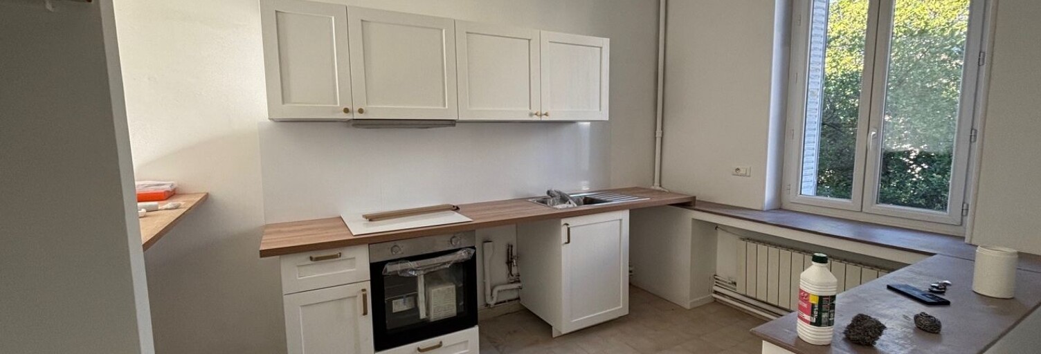 Appartement 3 Pièces 75 m² à louer à Nîmes (30900)