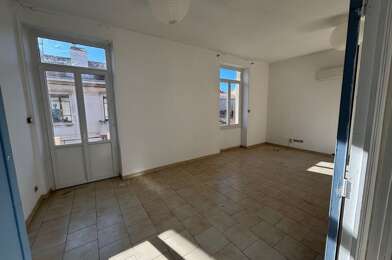 Appartement 3 pièces 790 €