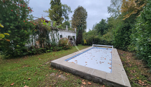 Villa / Maison 6 pièces  à vendre Gelos 64110