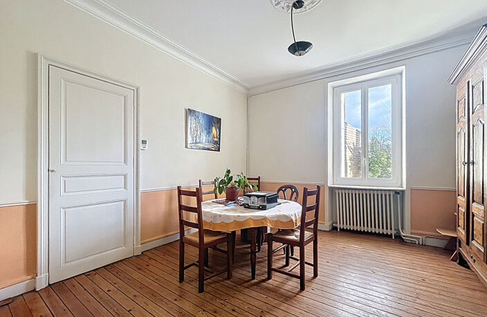 Maison avec cachet quartier Sainte-Anne à Nantes - 7 pièces, 5 chambres, jardin. — photo 2