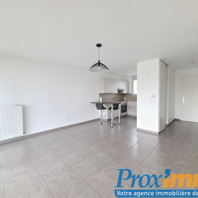 Appartement 3 pièces 920 €