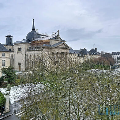 Appartement 3 pièces 990 €