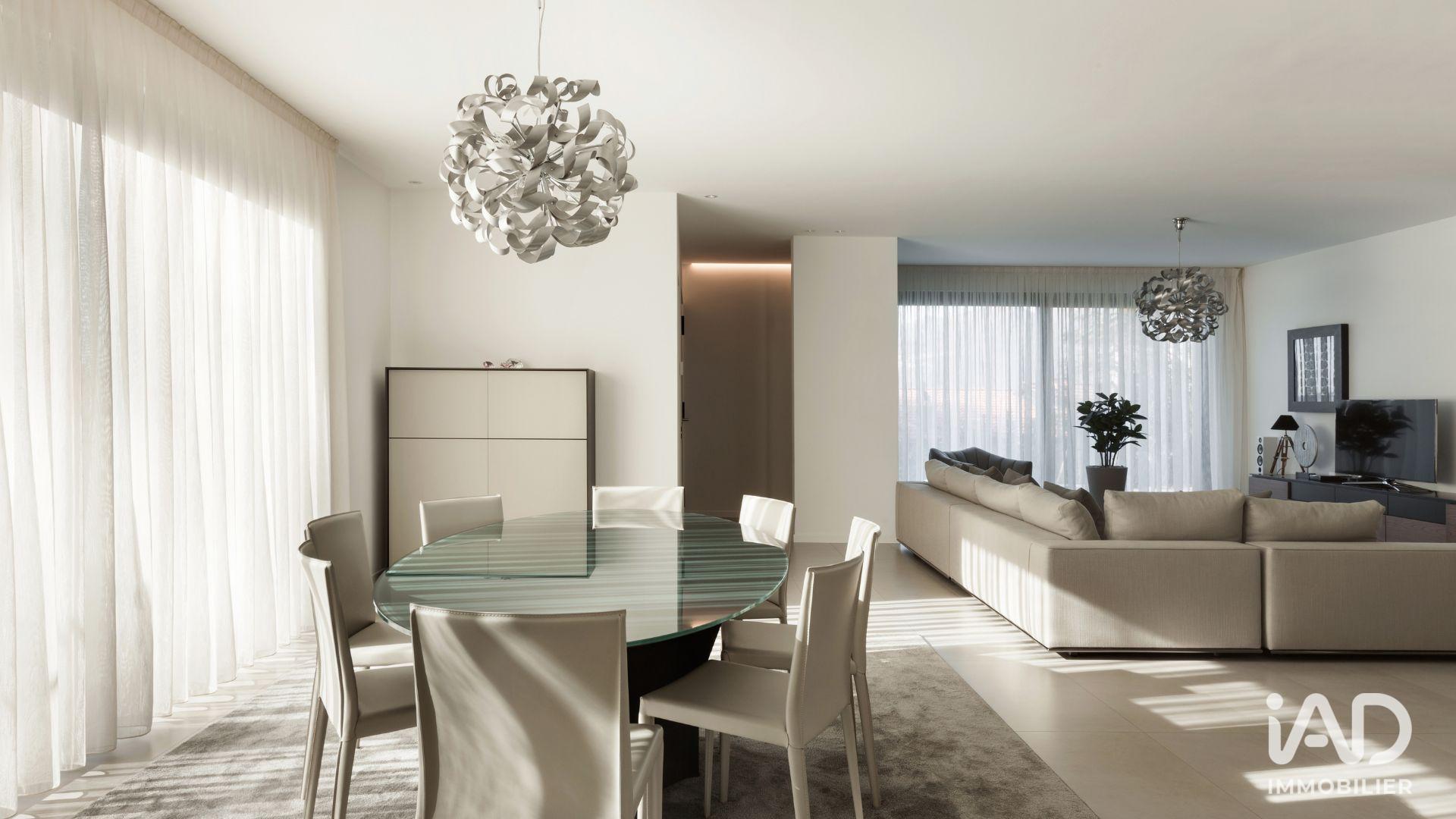 Levallois-Perret - 83m² - 4p. - 3ch.