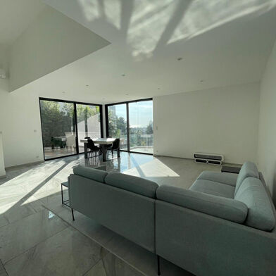 Appartement 3 pièces 1730 €