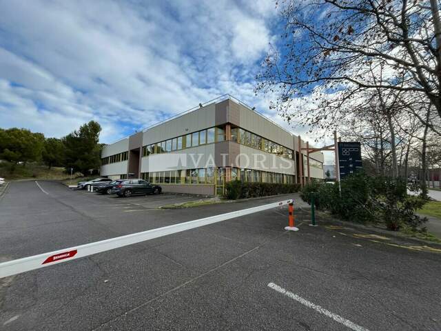 BUREAUX à LOUER — photo du bien