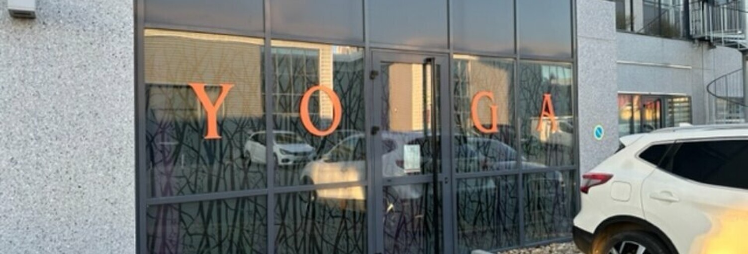 Bureau  96 m² à louer à Villefranche-sur-Saône (69400)