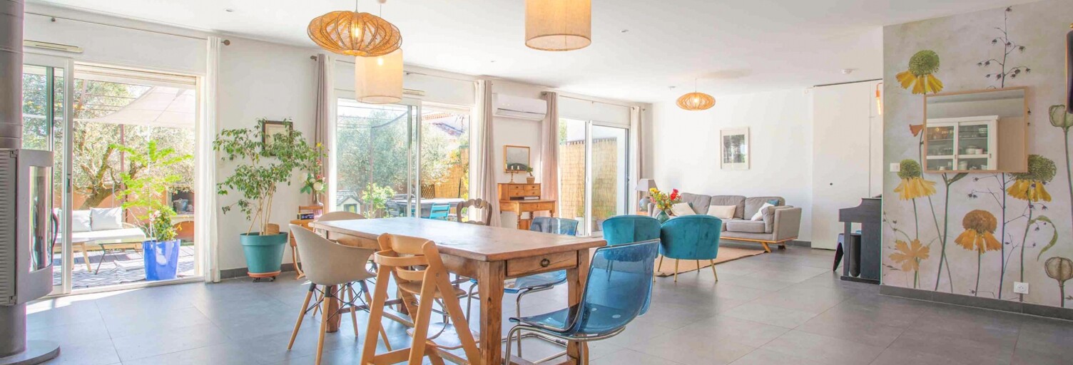 Maison 7 Pièces 175 m² à vendre à Estézargues (30390)