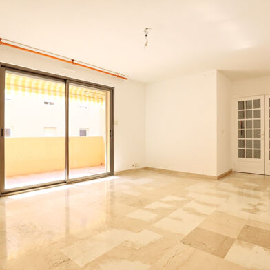 Appartement 3 pièces 140000 €