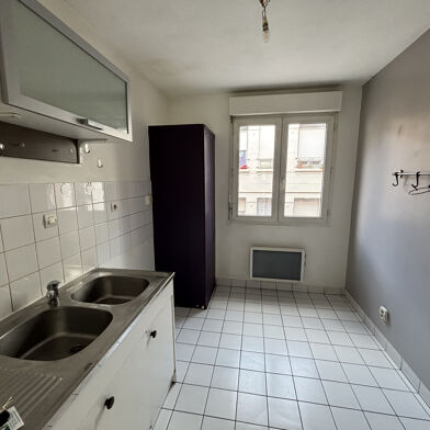 Appartement 3 pièces 580 €