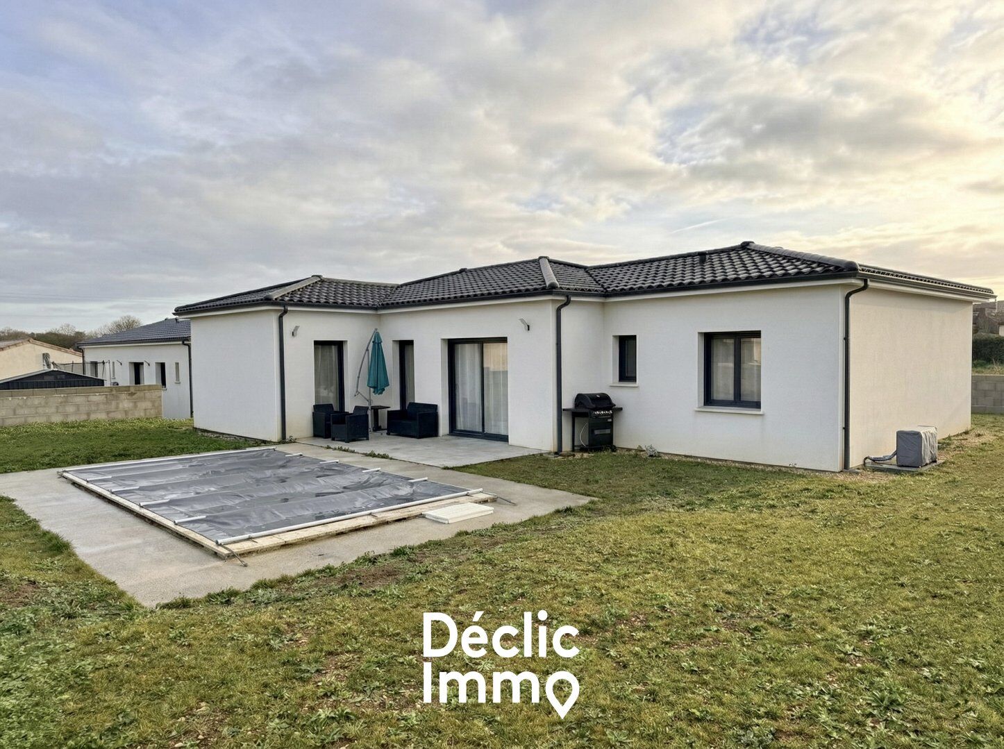 Villa / Maison  T5 à vendre Cissé 86170