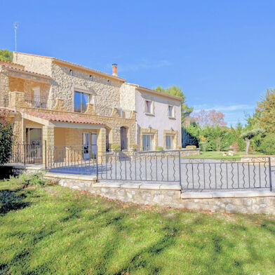 Maison 8 pièces 619000 €