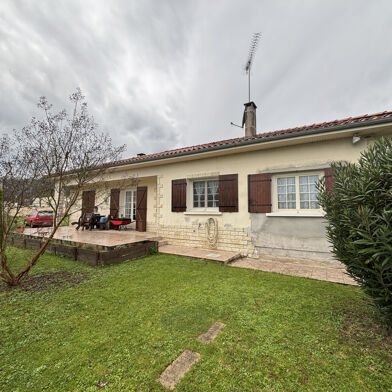 Maison 5 pièces 960 €