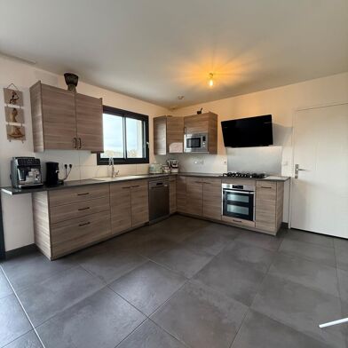 Maison 5 pièces 273500 €