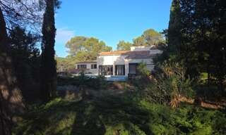 Maison 11 Pièces 203 m² à vendre à Uchaux (84100)