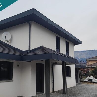 Maison 6 pièces 649000 €