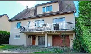 Maison 10 Pièces 184 m² à vendre à Bresles (60510)