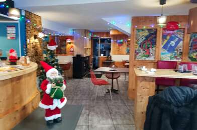 Commerce  235295 €