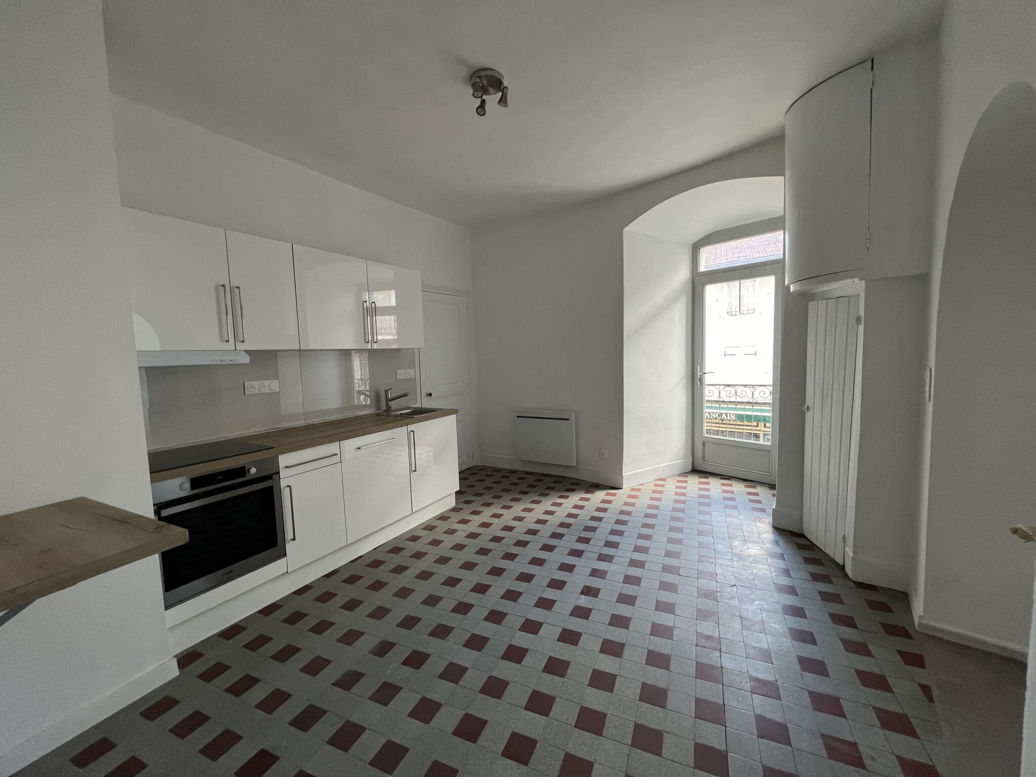 Appartement  T1 à louer Aubenas 07200