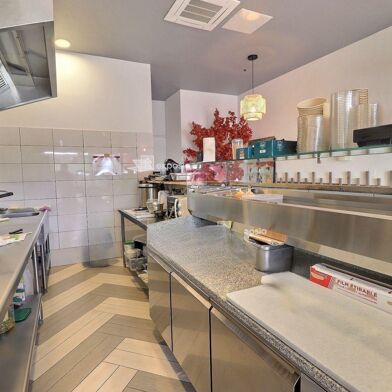 Commerce  110000 €