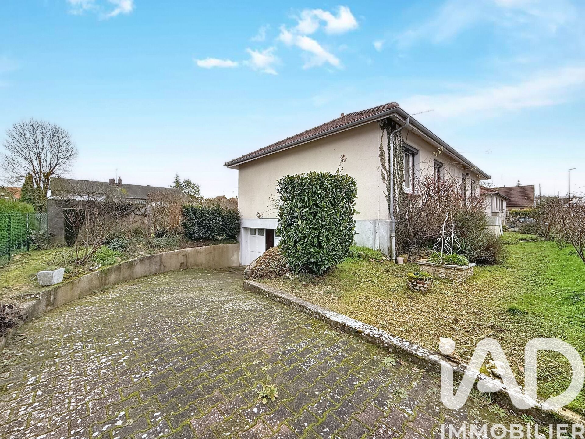 Nogent-Sur-Seine - 80m² - 4p. - 3ch.