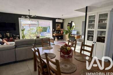 Maison 4 pièces 560000 €