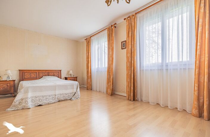 Vente maison 4 pièces 95 m² Saint-Just-Luzac (17320) — photo 5