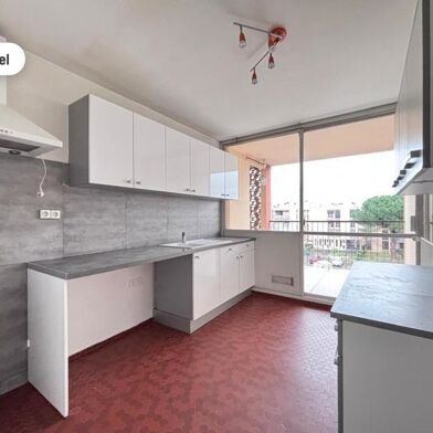 Appartement 3 pièces 127680 €