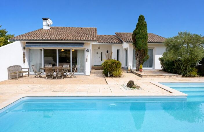 Vente maison 5 pièces 155 m² Gujan-Mestras (33470) — photo 4