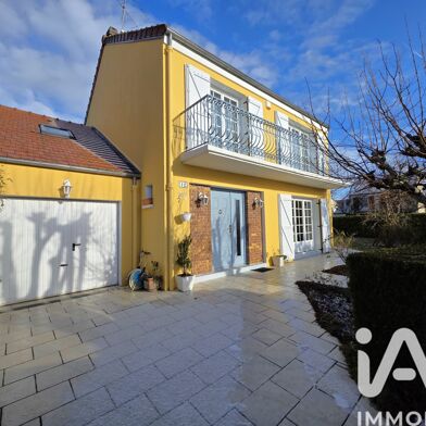 Maison 8 pièces 469000 €