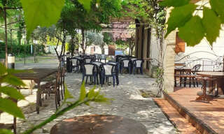 Commerce  256 m² à vendre à Oraison (04700)