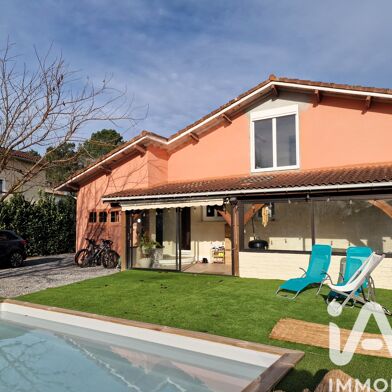 Maison 5 pièces 275600 €