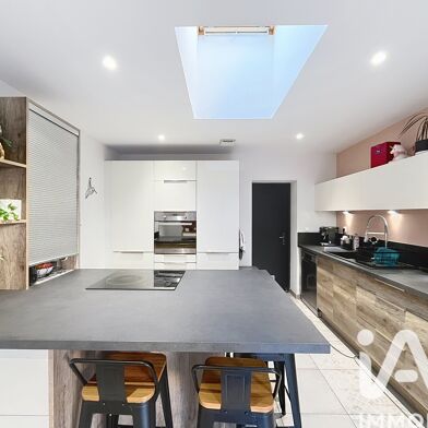 Maison 8 pièces 299000 €