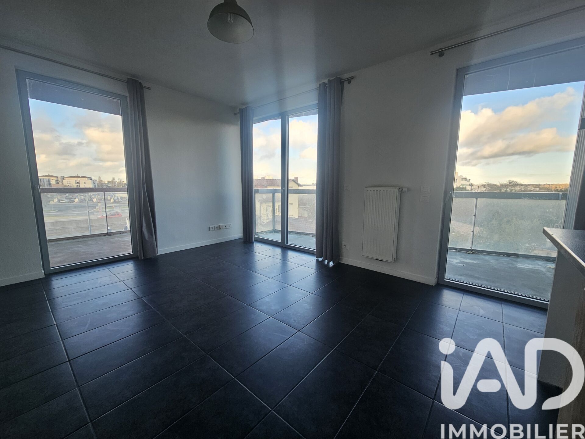 Vente Appartement 2 pièces - Photo 2
