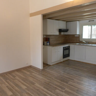 Maison 2 pièces 820 €