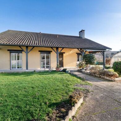 Maison 5 pièces 272896 €