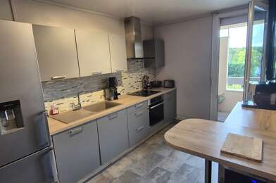 Appartement 4 pièces 210000 €