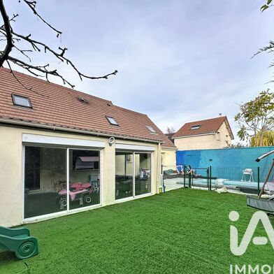 Maison 9 pièces 332500 €