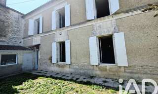 Maison 9 Pièces 153 m² à vendre à Douzat (16290)