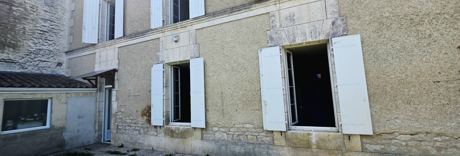 Maison 9 Pièces 153 m² à vendre à Douzat (16290)