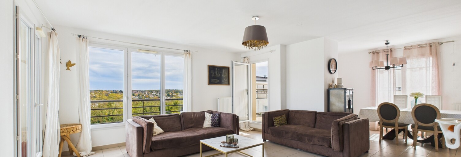 Appartement 5 Pièces 104 m² à vendre à Corbeil-Essonnes (91100)