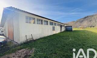 Immeuble  300 m² à vendre à Prayssac (46220)