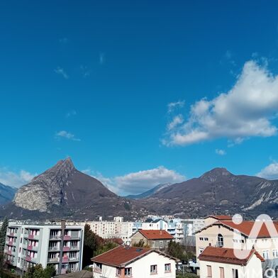 Appartement 3 pièces 84000 €