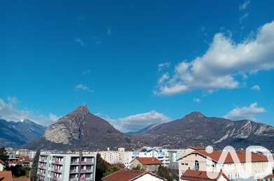 Appartement 3 pièces 84000 €