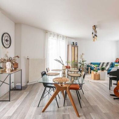 Appartement 3 pièces 219941 €