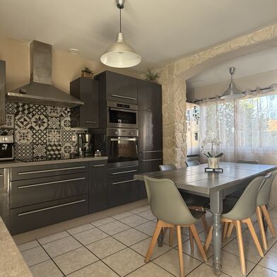 Maison 6 pièces 440000 €