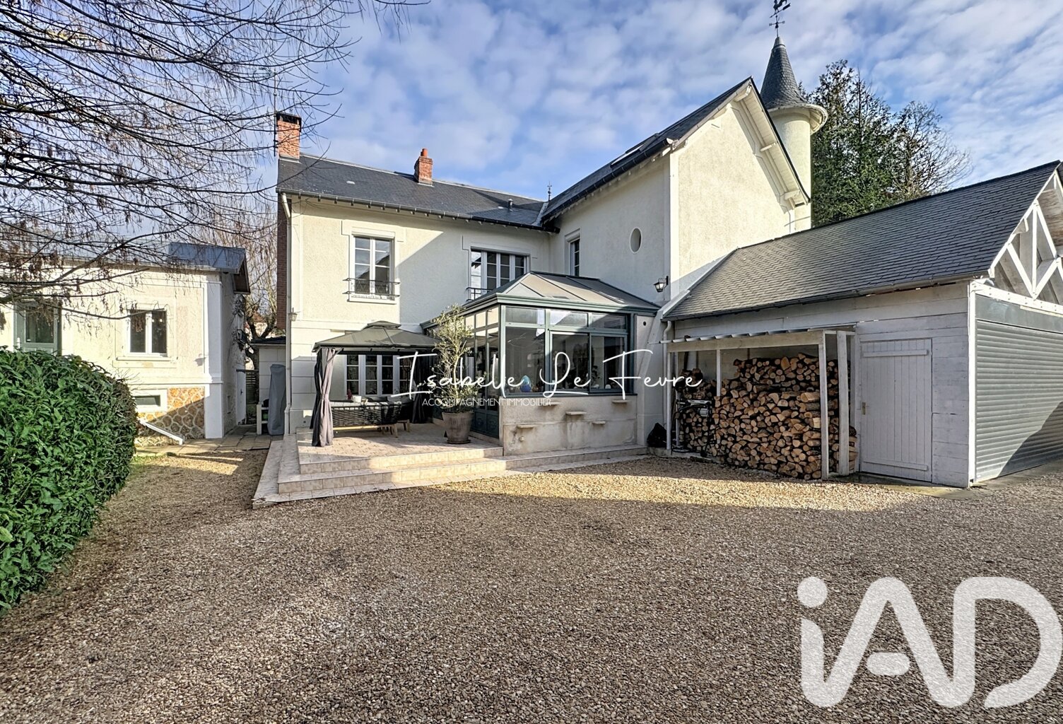 Vente Maison/villa 9 pièces — photo 1