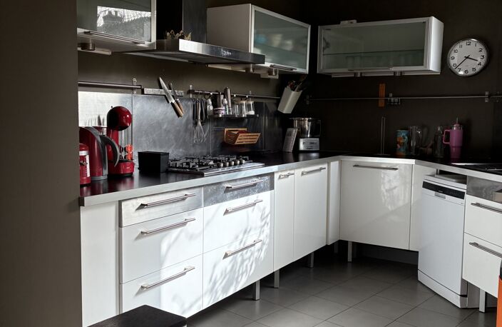 Vente Maison de ville 5 pièces — photo 3