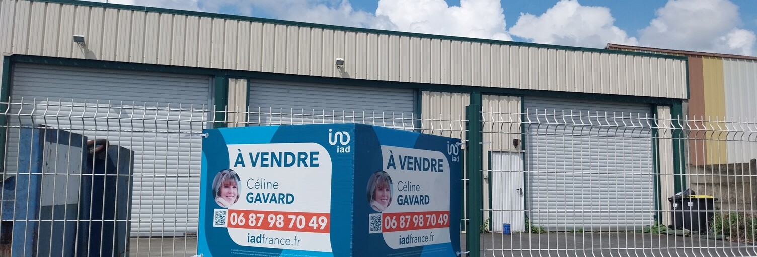 Immeuble  853 m² à vendre à Lécousse (35133)